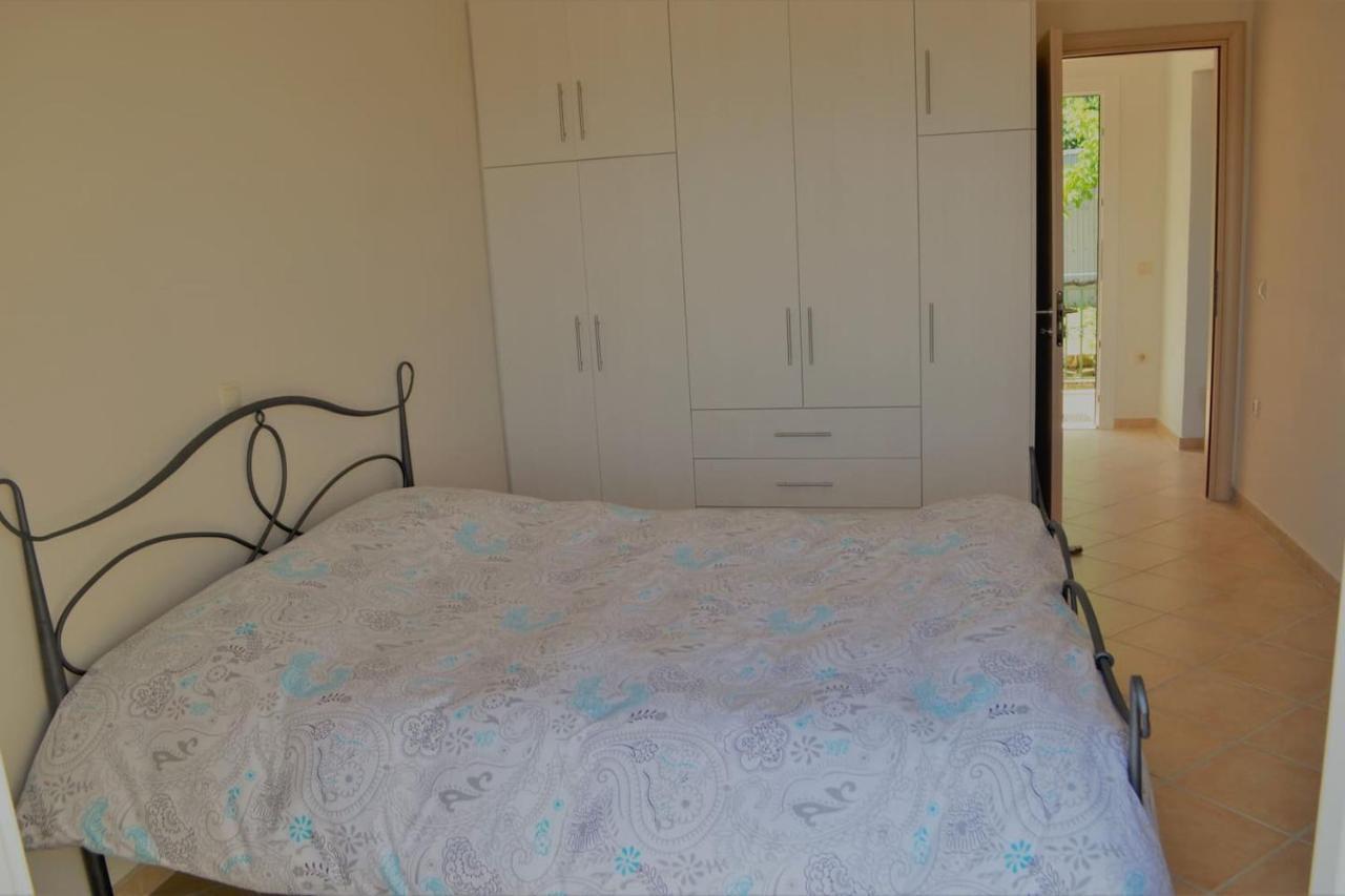 Ermina'S Gaze Apartment Agioi Deka  Ngoại thất bức ảnh