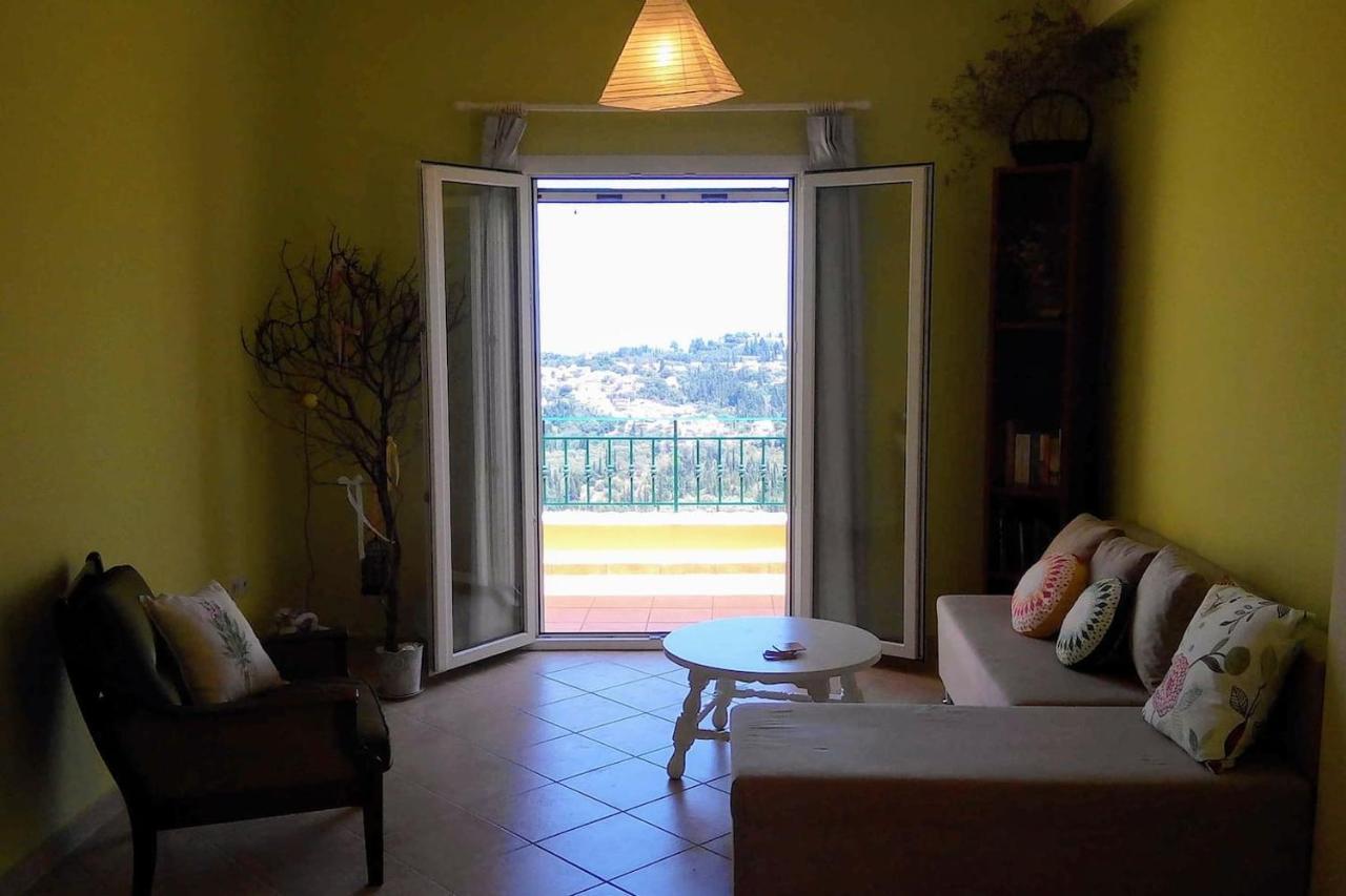 Ermina'S Gaze Apartment Agioi Deka  Ngoại thất bức ảnh